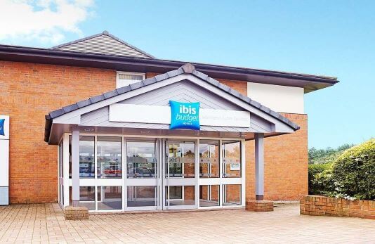 Hotel Ibis Budget Warrington Lymm Services